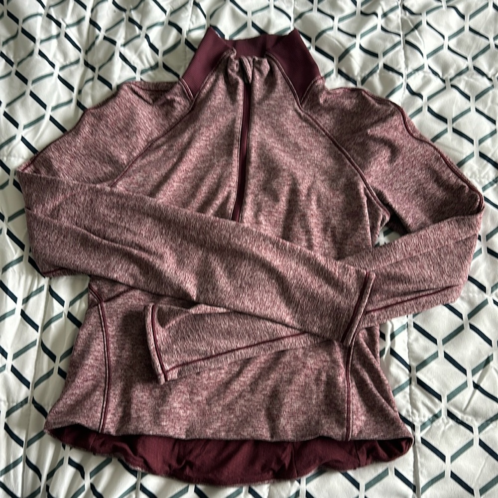 Lululemon half zip long sleeve sweater